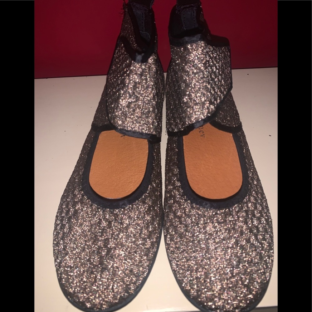NIB Bernie Mev Bronze Shoes SZ 38 (7)